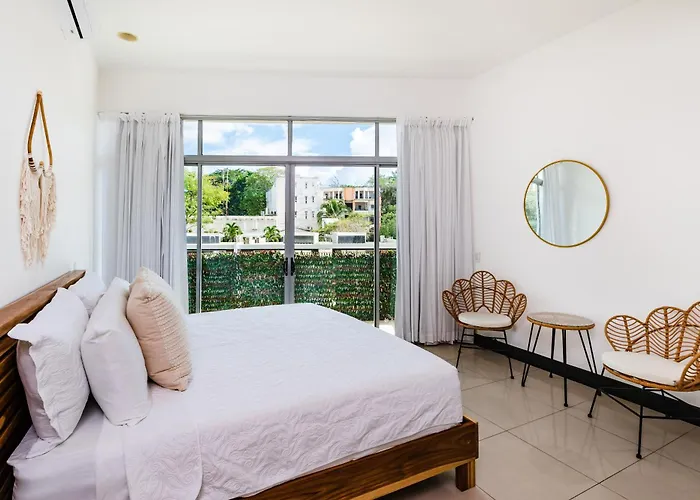Sea La Vie - By The Apartamento Tamarindo