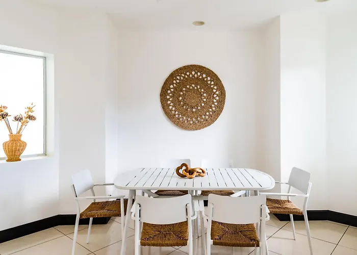 Sea La Vie - By The Apartamento Tamarindo